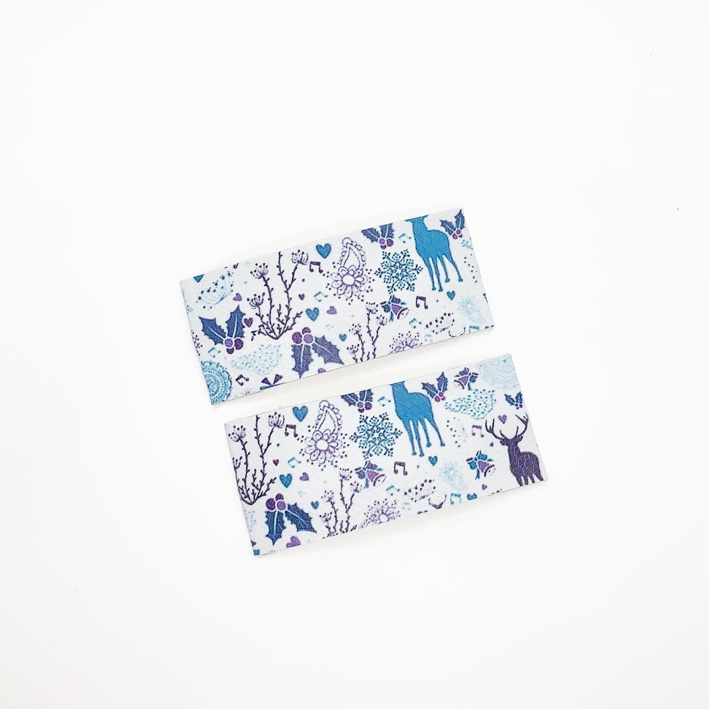 Reindeer/Snowy Scene Print | Faux Leather Snap Clips | Large