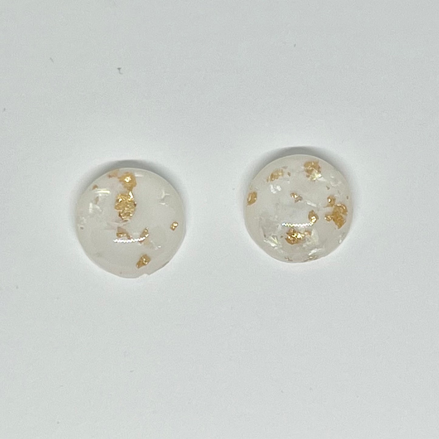White with gold flecks Earring | Amilya's Boutique