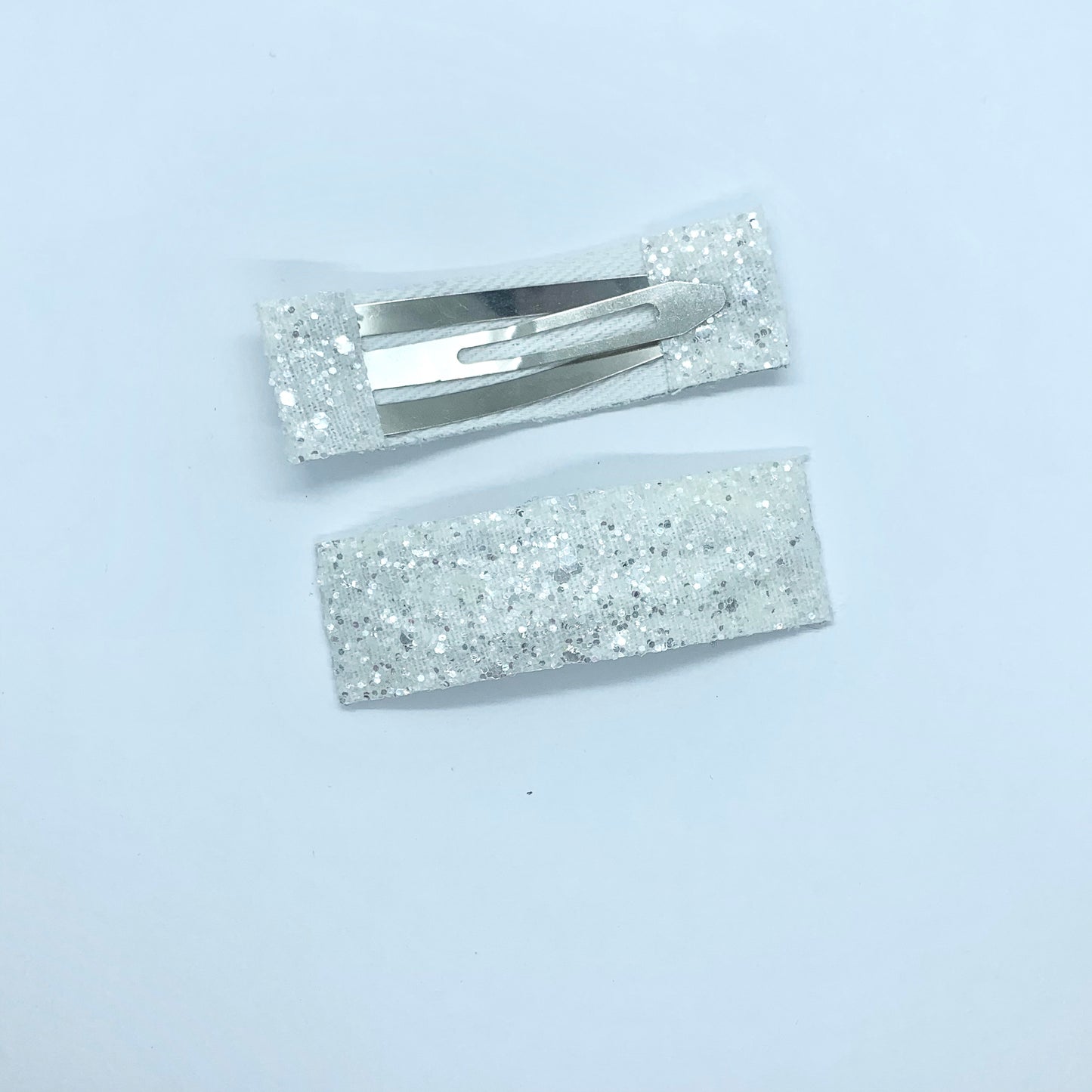 White Sparkle - Faux Leather Snap Clips | Size Large