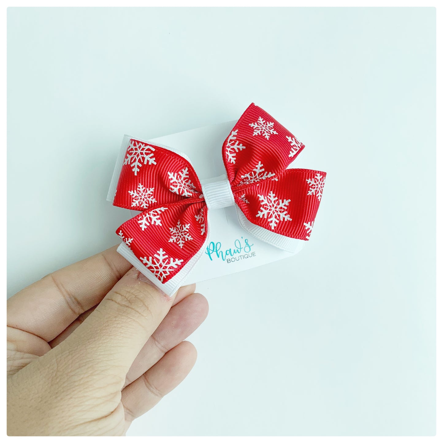 Snowflakes on red | Christmas Collection | Hair Bows