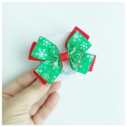 Snowflakes on light green | Christmas Collection | Hair Bows