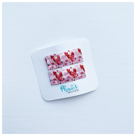 Red Love Heart Pattern Snap Clips | Size Medium